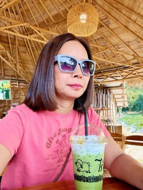 Thai women for dating / Thai ladies for dating