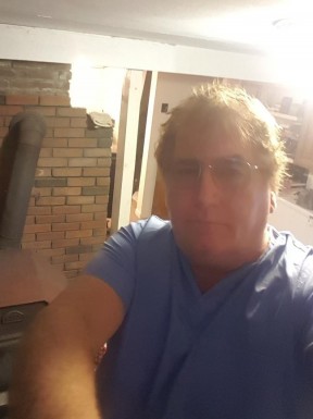 American men looking for love