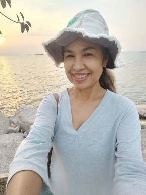 Thai women for dating / Thai ladies for dating