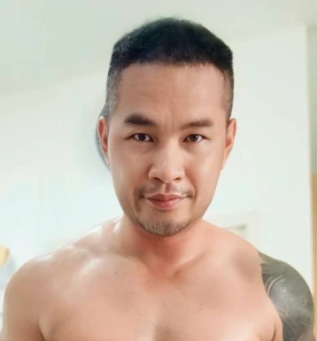 Foreign men for dating