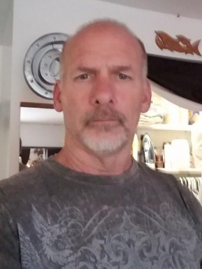 American men looking for love