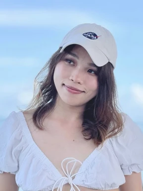 Thai girl for dating