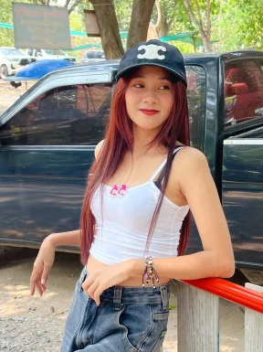 Thai girl for dating