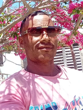 Foreign men for dating