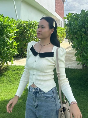 Thai girl for dating