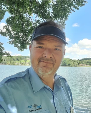 Foreign men for dating