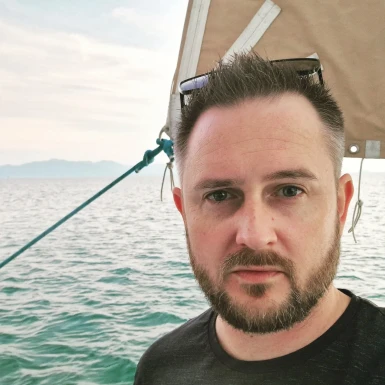 <span>Erik, 39</span>&nbsp;<span style='width: 25px; height: 16px; float: right; background-image: url(/bitmaps/flags_small/TH.PNG)'>&nbsp;</span><br><span>Bangkok, Thailand</span>&nbsp;<input type='button' class='joinbtn' style='float: right' value='JOIN NOW' />