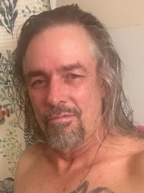 American men looking for love