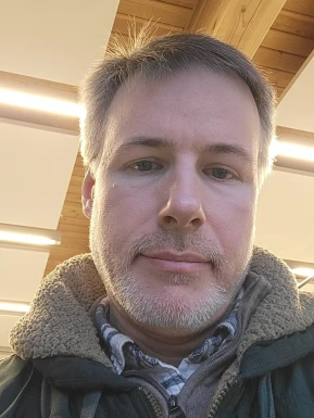 American men looking for love