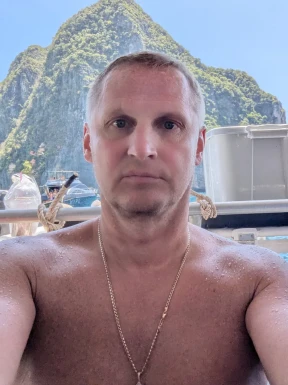 Foreign men for dating