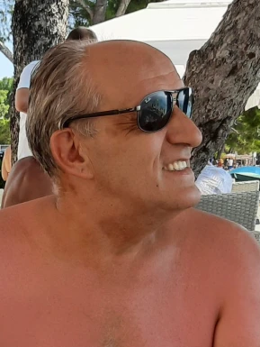 Foreign men for dating