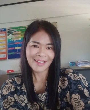 <span>Puangrat, 55</span>&nbsp;<span style='width: 25px; height: 16px; float: right; background-image: url(/bitmaps/flags_small/TH.PNG)'>&nbsp;</span><br><span>Surin, Thailand</span>&nbsp;<input type='button' class='joinbtn' style='float: right' value='JOIN NOW' />