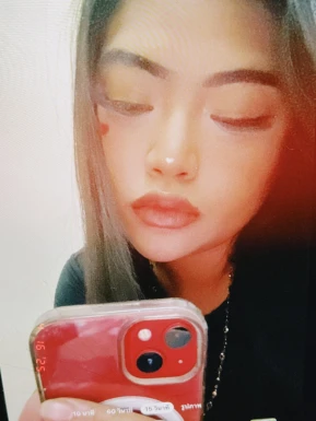 Thai girl for dating