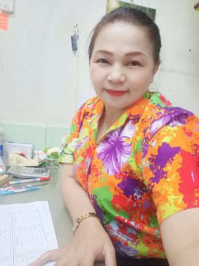 <span>Samarng, 52</span>&nbsp;<span style='width: 25px; height: 16px; float: right; background-image: url(/bitmaps/flags_small/TH.PNG)'>&nbsp;</span><br><span>Nakhon Ratc, Thailand</span>&nbsp;<input type='button' class='joinbtn' style='float: right' value='JOIN NOW' />