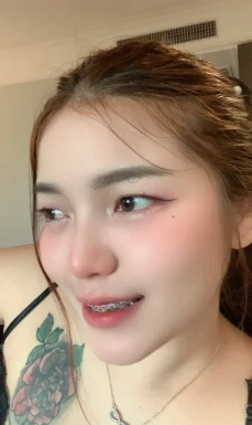 Thai girl for dating