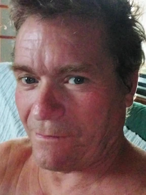 French men looking for love