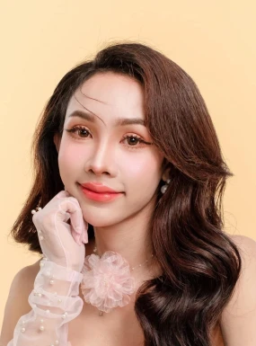 Thai girl for dating