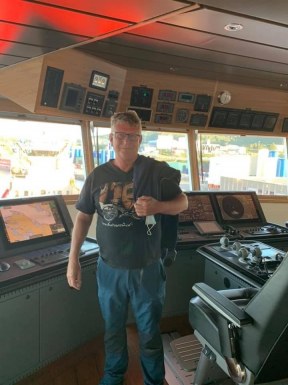 <span>Bo, 63</span>&nbsp;<span style='width: 25px; height: 16px; float: right; background-image: url(/bitmaps/flags_small/SE.PNG)'>&nbsp;</span><br><span>Jönköping, Sweden</span>&nbsp;<input type='button' class='joinbtn' style='float: right' value='JOIN NOW' />