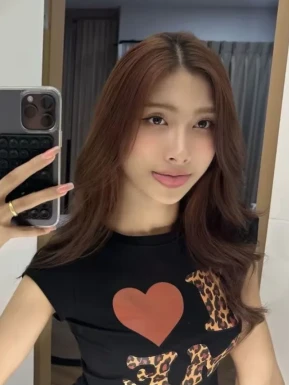 Thai girl for dating