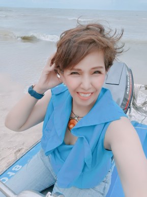 <span>Chanokporn Suklap, 55</span>&nbsp;<span style='width: 25px; height: 16px; float: right; background-image: url(/bitmaps/flags_small/TH.PNG)'>&nbsp;</span><br><span>Ayutthaya, Thailand</span>&nbsp;<input type='button' class='joinbtn' style='float: right' value='JOIN NOW' />