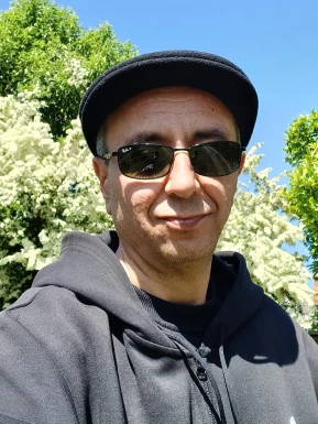 French men looking for love