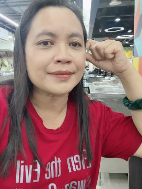 <span>Runsita, 51</span>&nbsp;<span style='width: 25px; height: 16px; float: right; background-image: url(/bitmaps/flags_small/TH.PNG)'>&nbsp;</span><br><span>Bangkok, Таиланд</span>&nbsp;<input type='button' class='joinbtn' style='float: right' value='JOIN NOW' />