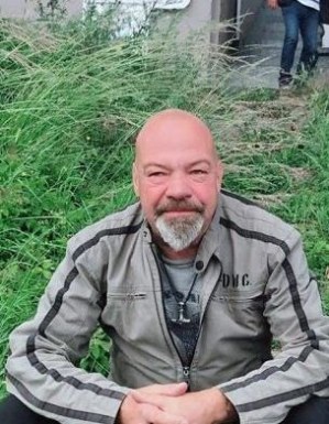 <span>Holger, 61</span>&nbsp;<span style='width: 25px; height: 16px; float: right; background-image: url(/bitmaps/flags_small/DE.PNG)'>&nbsp;</span><br><span>Duisburg, Germany</span>&nbsp;<input type='button' class='joinbtn' style='float: right' value='JOIN NOW' />